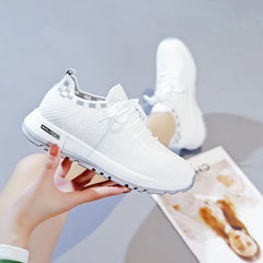 Women's Lightweight Flyknit Running Shoes Fashionable Casual Mesh Sneakers